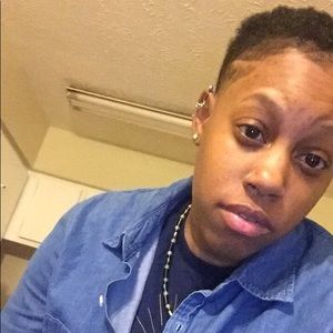 Meet your Posher, Tashira